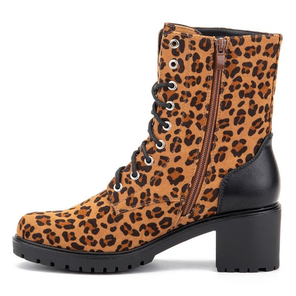 Olivia Miller Joyride' Lug Sole Combat Boots - Picture 3 of 5